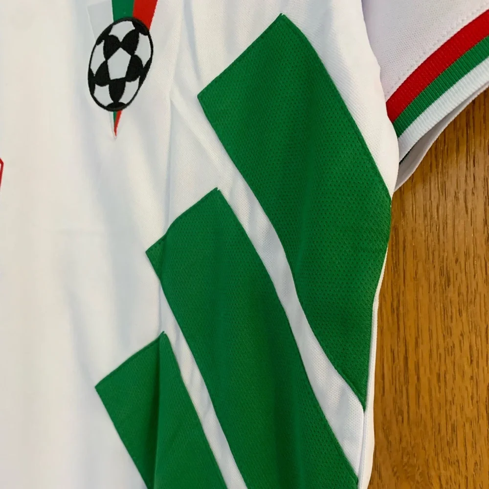 Retro Bulgaria 1994 Jersey - Picture 5 of 13